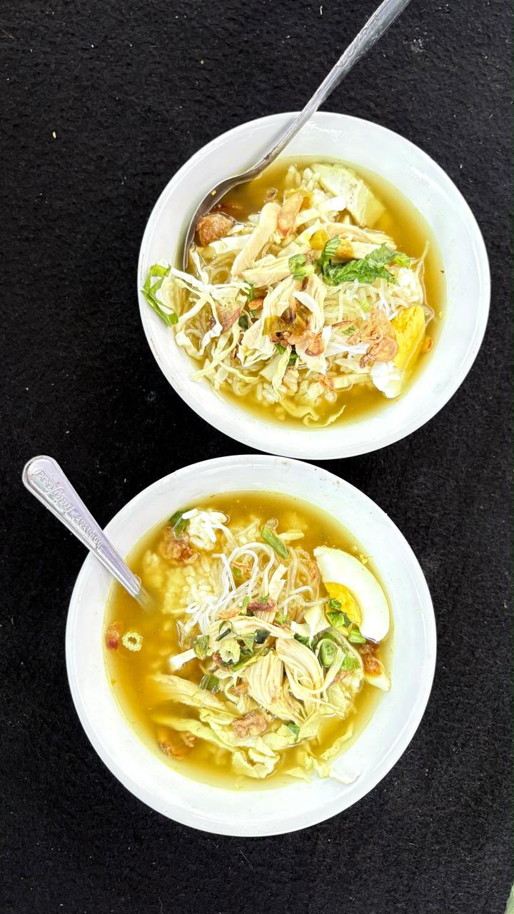 Soto Ayamku Kanjeng Mami, Asinan & Salad